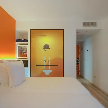 Dormirdcine Hotel